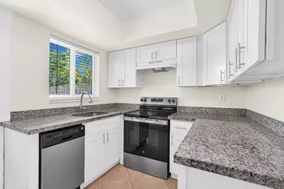 1658 NE 34th Street #A, Fort Lauderdale, FL 33334 - Photo 3