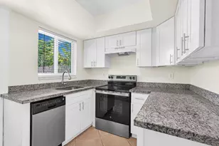 1658 NE 34th St, Fort Lauderdale, FL 33334 - Photo 3