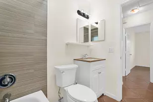 1658 NE 34th St, Fort Lauderdale, FL 33334 - Photo 11