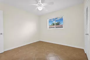 1658 NE 34th St, Fort Lauderdale, FL 33334 - Photo 27
