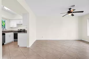 1658 NE 34th St, Fort Lauderdale, FL 33334 - Photo 21