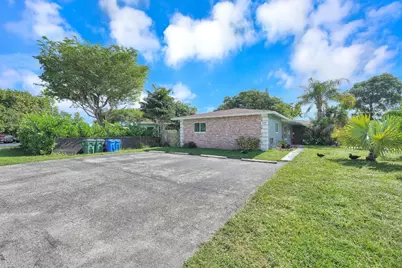 1658 NE 34th Street #A, Fort Lauderdale, FL 33334 - Photo 45