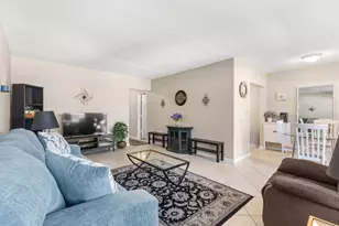 2160 NE 56th Ct, Fort Lauderdale, FL 33308 - Photo 9