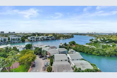 7441 Wayne Avenue #10C, Miami Beach, FL 33141 - Photo 3