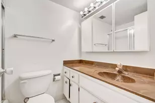 7441 Wayne Ave, Miami Beach, FL 33141 - Photo 17