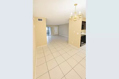 11340 Royal Palm Boulevard #11340, Coral Springs, FL 33065 - Photo 9