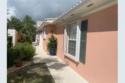 10744 SW Elsinore Drive, Port Saint Lucie, FL 34987 - Photo 3