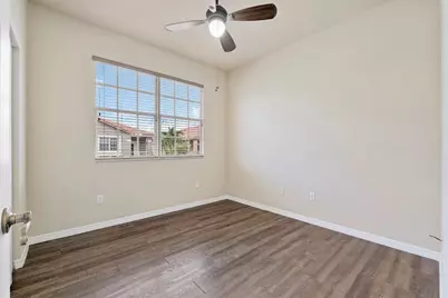 9065 Plymouth Place #9065, Tamarac, FL 33321 - Photo 7