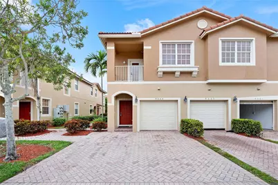 9065 Plymouth Place #9065, Tamarac, FL 33321 - Photo 1