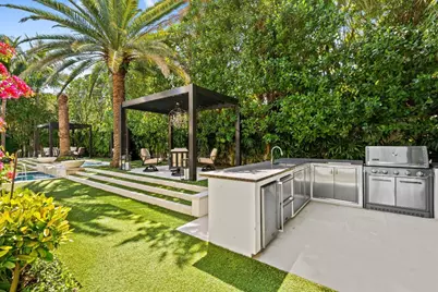 150 Kings Road, Palm Beach, FL 33480 - Photo 43