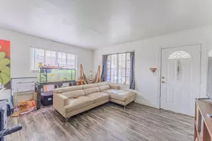 2011 SW 97th Terrace, Miramar, FL 33025 - Photo 7