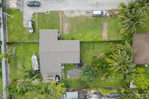 2011 SW 97th Terrace, Miramar, FL 33025 - Photo 27