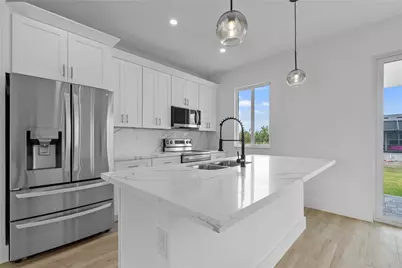 13438 McIntosh Avenue, Port Charlotte, FL 33981 - Photo 9
