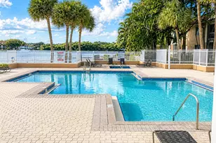 729 NW 92nd Ave, Plantation, FL 33324 - Photo 3