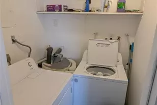 8503 NW 57th Ct, Tamarac, FL 33321 - Photo 11