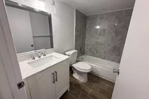 1200 SW 124th Terrace, Pembroke Pines, FL 33027 - Photo 9