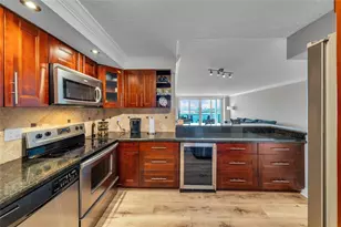 2100 S Ocean Ln, Fort Lauderdale, FL 33316 - Photo 15