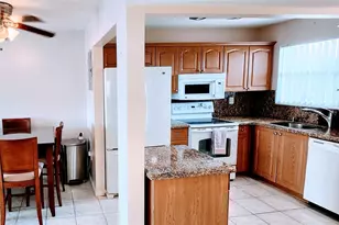 2721 N Pine Island Rd, Sunrise, FL 33322 - Photo 3