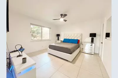 136 NE 19th Court #216F, Wilton Manors, FL 33305 - Photo 17