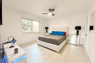 136 NE 19th Ct, Wilton Manors, FL 33305 - Photo 17