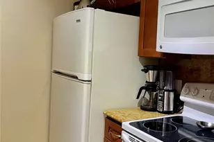 111 Briny Ave Unit, Pompano Beach, FL 33062 - Photo 7