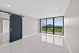 2400 Presidential Way, West Palm Beach, FL 33401 - Photo 5