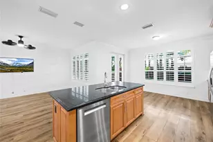 218 NE 15th Ave, Fort Lauderdale, FL 33301 - Photo 17
