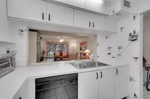 10368 NW 24th Pl, Sunrise, FL 33322 - Photo 13