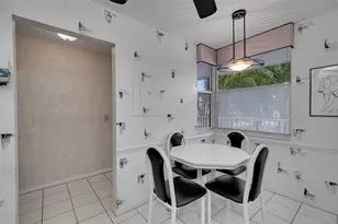 10368 NW 24th Pl, Sunrise, FL 33322 - Photo 15