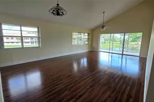 8751 Holly Ct, Tamarac, FL 33321 - Photo 5