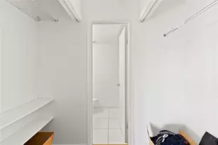 3199 Foxcroft Rd, Miramar, FL 33025 - Photo 13