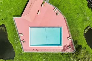 3199 Foxcroft Rd, Miramar, FL 33025 - Photo 23