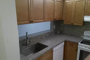 3199 Foxcroft Rd, Miramar, FL 33025 - Photo 5