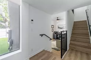 723 SE 16th Ct, Fort Lauderdale, FL 33316 - Photo 3