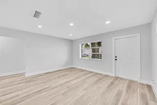 6925 NW 11th St, Margate, FL 33063 - Photo 7