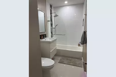 823 N 20th Court, Hollywood, FL 33020 - Photo 15