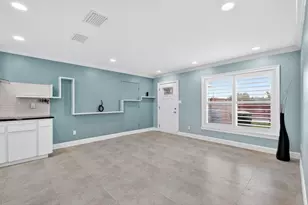 1201 N Tyrone Blvd N, , FL 33710 - Photo 5