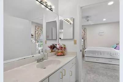 11461 Lakeview Drive #8, Coral Springs, FL 33071 - Photo 23