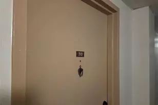 4152 Inverrary Dr, Lauderhill, FL 33319 - Photo 13