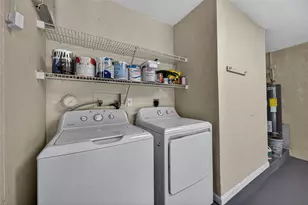 2424 SW 162nd Ave, Miramar, FL 33027 - Photo 35