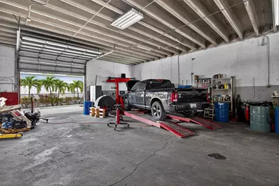 1101 NE 8th Avenue, Fort Lauderdale, FL 33304 - Photo 11