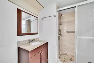 2901 Sunrise Lakes Dr Unit, Fort Lauderdale, FL 33322 - Photo 15