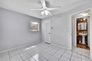2901 Sunrise Lakes Dr Unit, Fort Lauderdale, FL 33322 - Photo 11