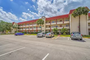 2901 Sunrise Lakes Dr Unit, Sunrise, FL 33322 - Photo 1
