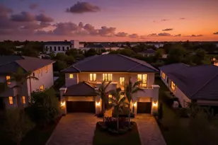 10472 Cobalt Ct, Parkland, FL 33076 - Photo 3