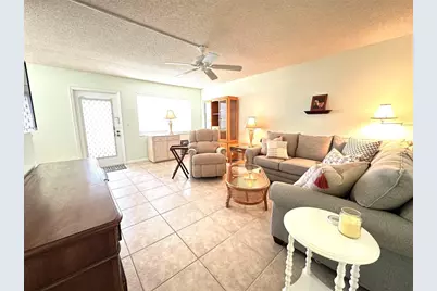 289 Markham #289, Deerfield Beach, FL 33442 - Photo 3