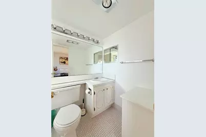 204 Oakridge M #204, Deerfield Beach, FL 33442 - Photo 17