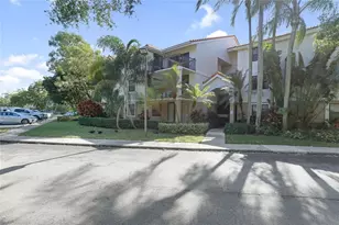 10131 W Sunrise Blvd, Plantation, FL 33322 - Photo 1