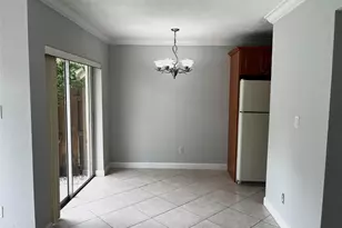 8149 Lagos De Campo Blvd, Fort Lauderdale, FL 33321 - Photo 7