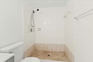 3700 NW 21st St, Lauderdale Lakes, FL 33311 - Photo 13